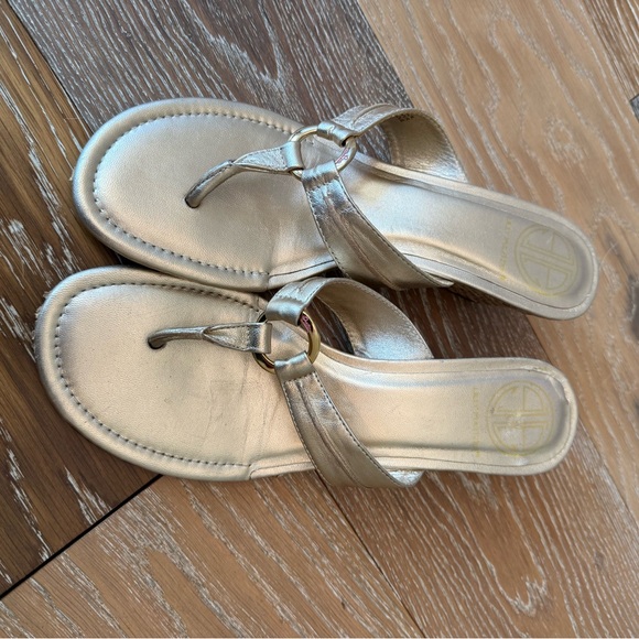 Lilly Pulitzer Mckim Wedge gold Sandals size 9 - Picture 8 of 10